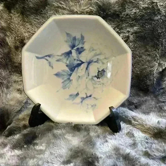 Nortake blue and white decorative  plate - Picture 1 of 9